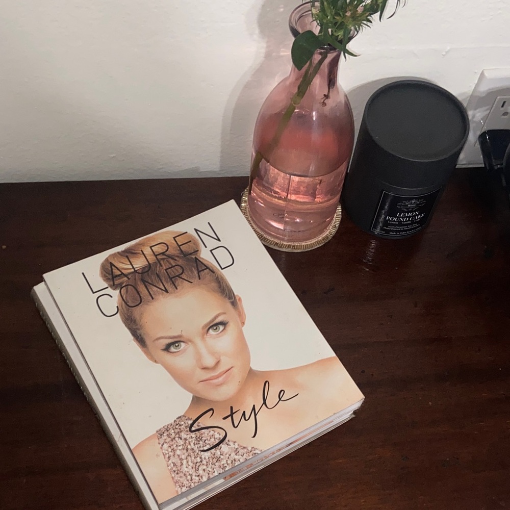 LC Lauren Conrad Style Guide Book